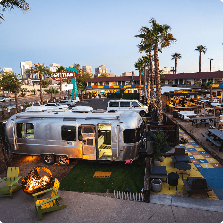 Exterior of Egyptian Motor Hotel