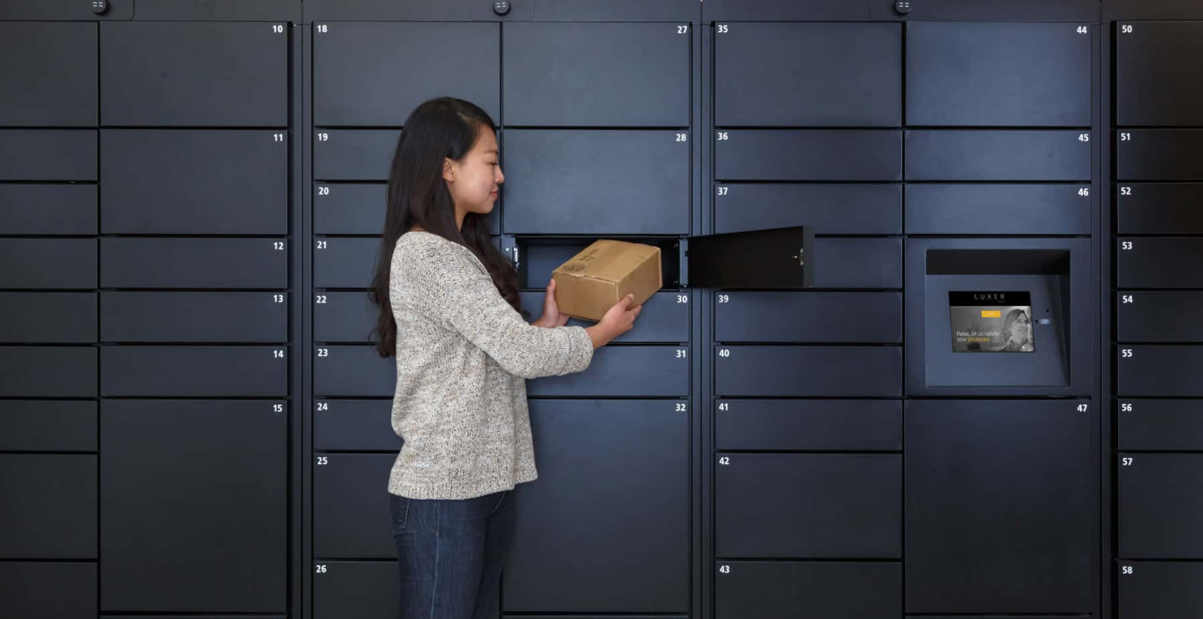 Revolutionizing Package Management with Advanced Security Cameras & AI